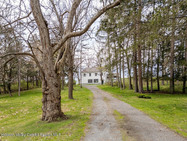 Photo - 56 Willowdale Farm Rd