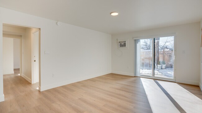 Photo - 4403 20th St