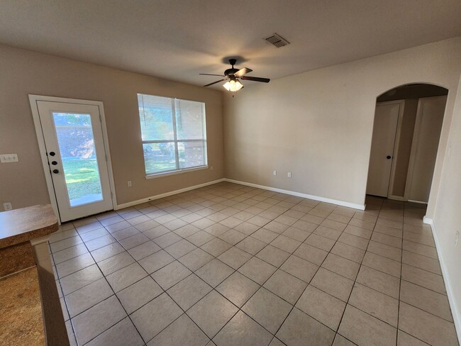 Photo - Roomy 3 Bedroom Duplex in Benbrook Unit 130 Del Rio A