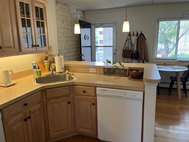 Photo - Prairie Path Apartments