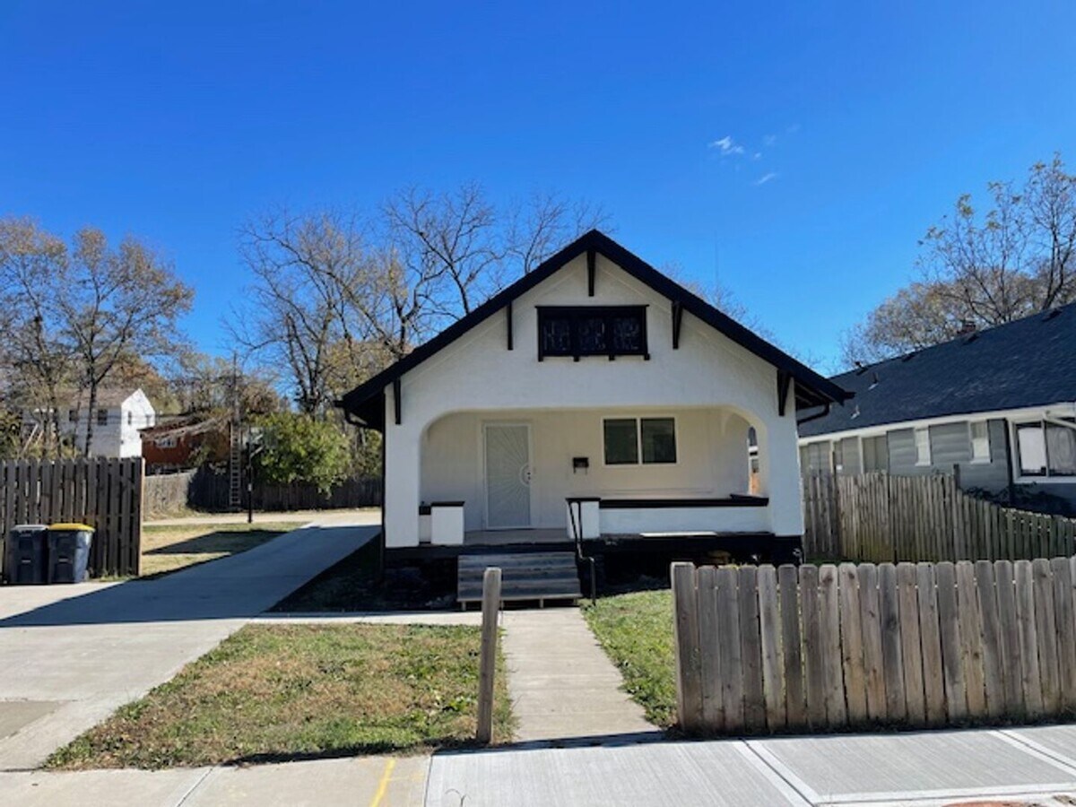 FULLY RENOVATED 3bd/1ba HOME!! - FULLY RENOVATED 3bd/1ba HOME!!