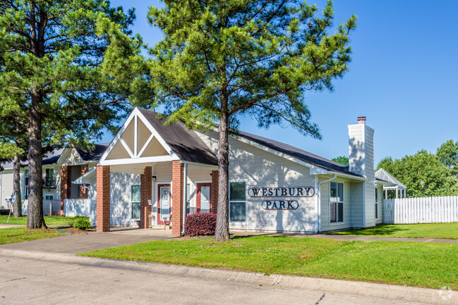 Building Photo - Westbury Park Apartments