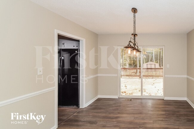 Photo - 330 Navajo Pines Dr
