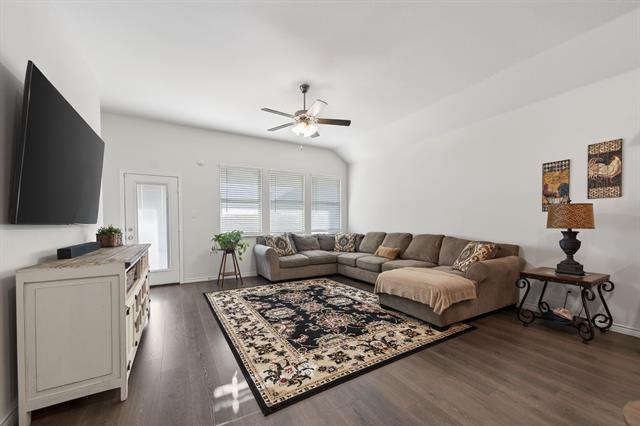 Photo - 237 Jefferson Ln