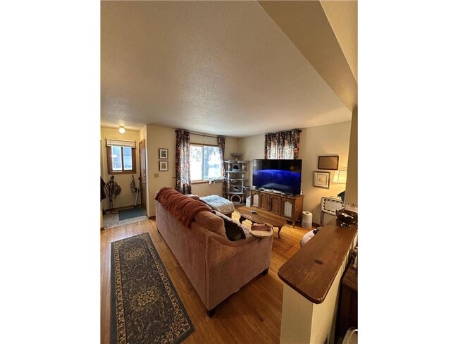 Photo - 4857 5th St NE