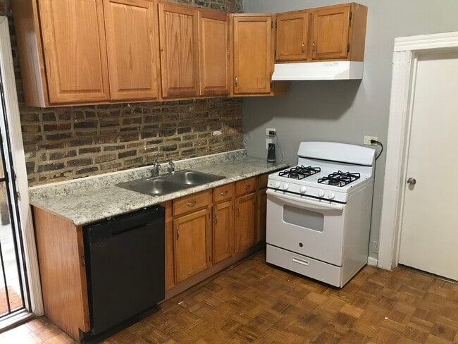 1877 N Milwaukee Ave Rental - House Rental in Chicago, IL | ForRent.com