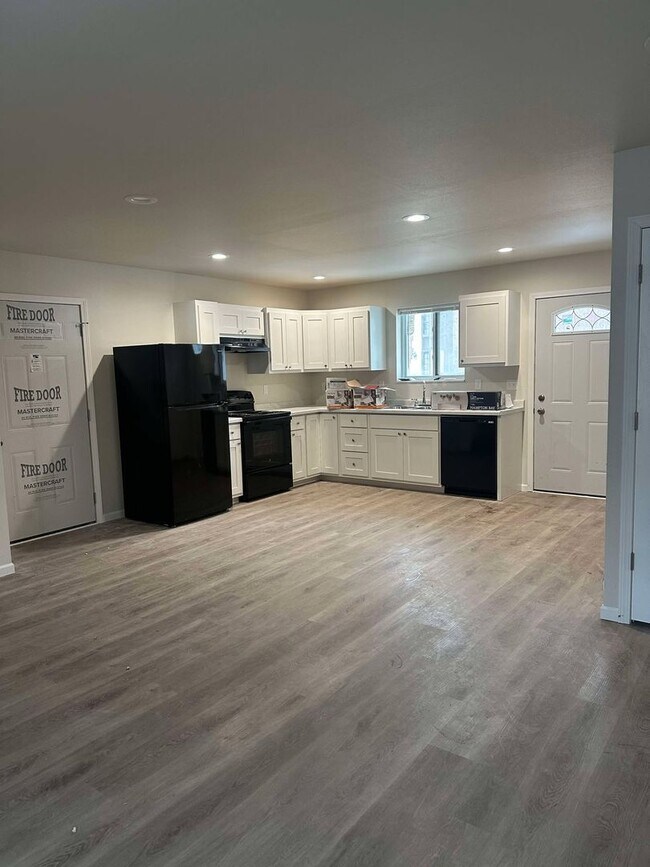 Photo - 2 Bedroom Duplex