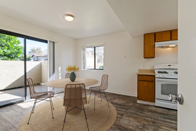 Miramar Townhomes - Military Housing