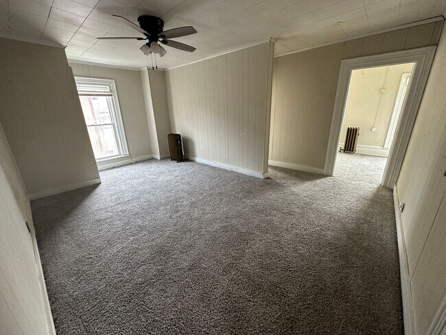 Photo - 910 Burr St Unit Apt #2