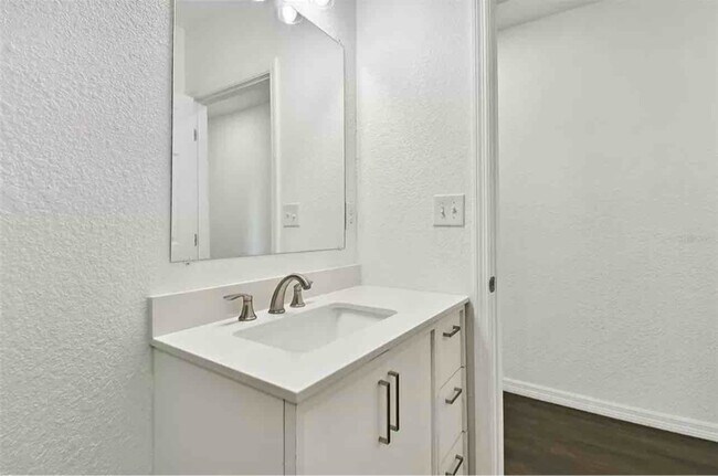 3327 Old Tampa Hwy Unidad N/A
