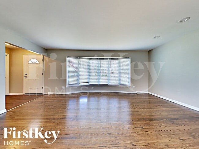 Photo - 16322 Kenwood Ct