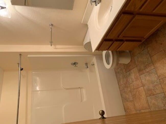 Photo - N3653 WI-25 Unit N3655