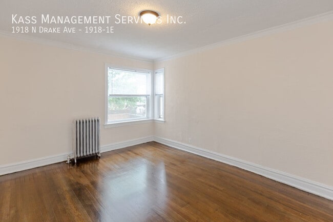 Photo - 1918 N Drake Ave Unidad 1918-1E