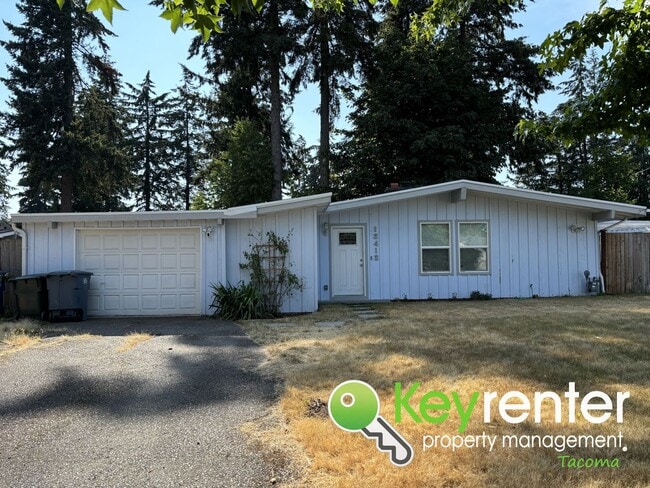 Building Photo - Beautiful 4-Bedroom Rambler in a Desirable... Rental