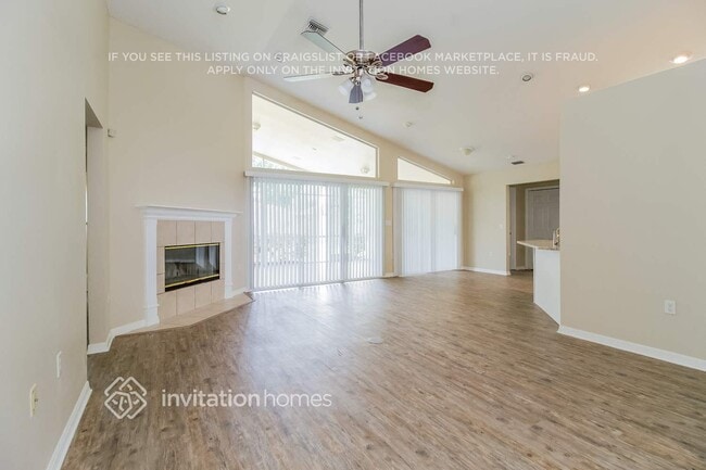 Photo - 139 Varsity Cir