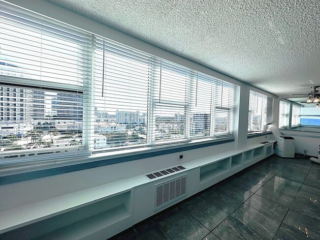 Photo - 1 Bedroom 1 Bath Ocean View Condo - Steps from Fort Lauderdale Beach! Unit 1002