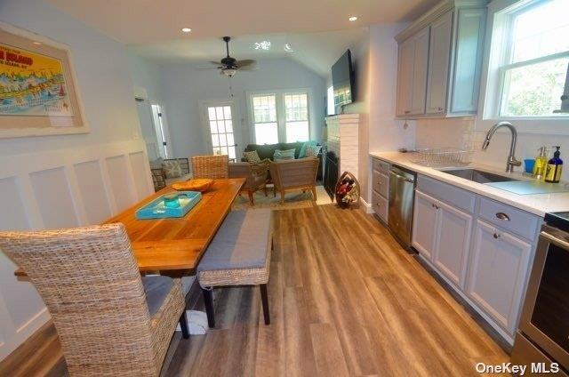 368 Surf Rd