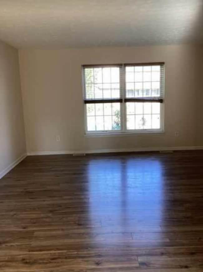 Photo - A MUST SEE HOME IN WOODGATE!