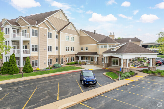 Photo - Shorehaven Tower Apartments