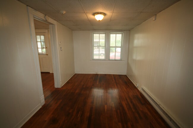 Photo - Adorable Duplex with Fenced Yd Near Duke and Downtown