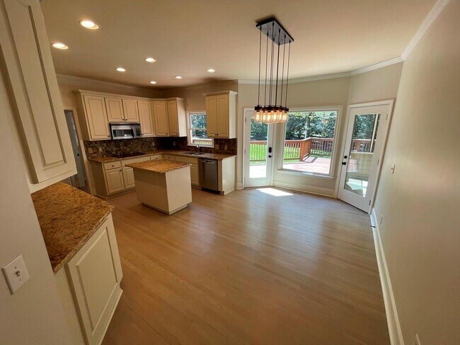 Photo - 510 Stonebrook Farms Dr