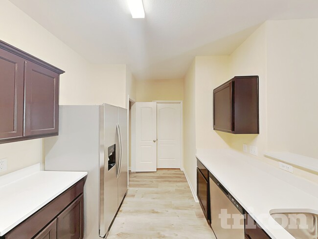 Photo - 2055 Sweet Lilac Dr