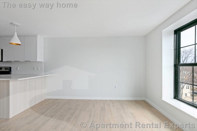 Photo - 10 Soden St Unit 401