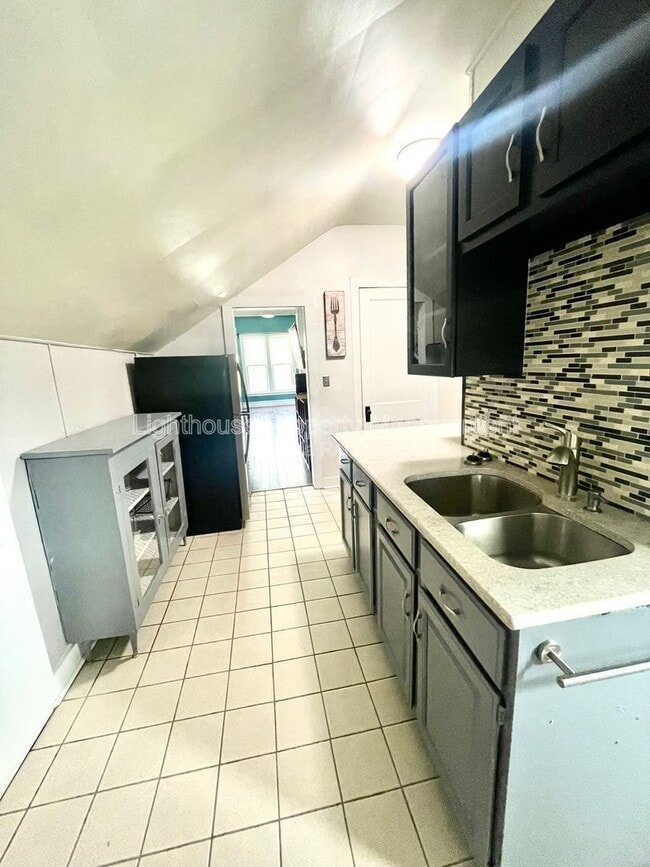 Photo - 213 W Vine St Unit 2