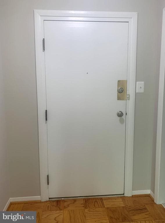 Photo - 5353 Columbia Pike Unidad 606