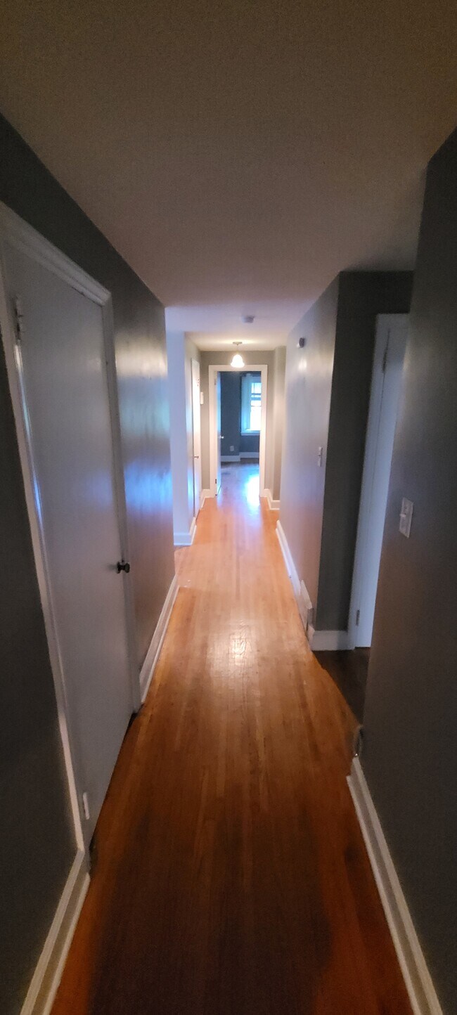 Photo - 929 Glenwood Ave Unidad B