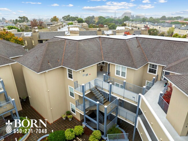 Photo - 860 Meridian Bay Ln
