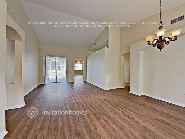 4809 Portobello Cir