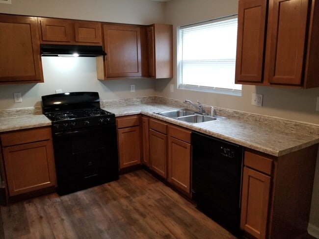 Photo - 924 Rarig Ave