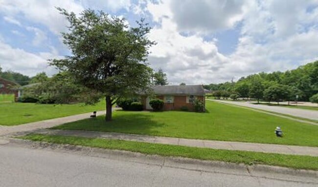 Photo - CHARMING 3 BED, 1 BATH HOUSE LOCATED IN ELIZABETHTOWN, KY