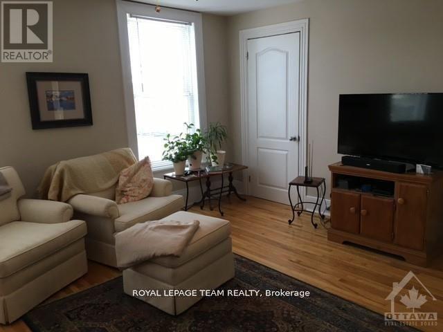 Photo - 86 Bayswater Ave
