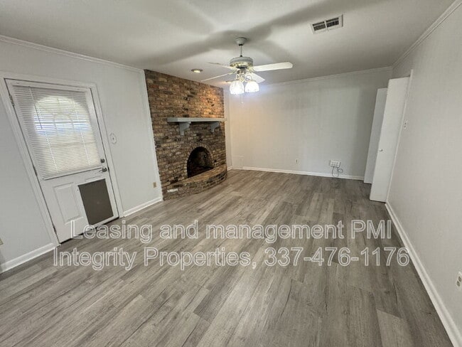 204 Debby Dr