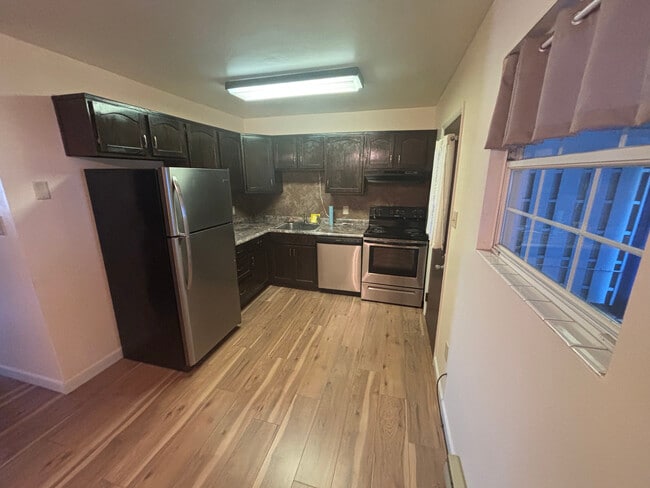 Photo - 56 Saratoga Ct