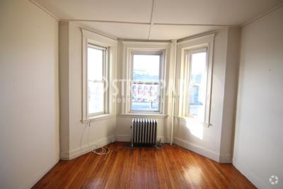 Building Photo - bedroom in Boston MA 02215 Rental