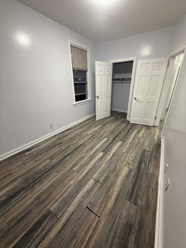 Photo - 225 McAdoo Ave