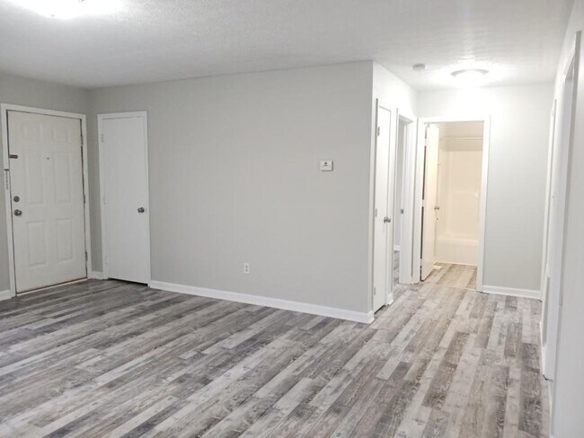 Photo - 524 Hickory Dr Unit 1