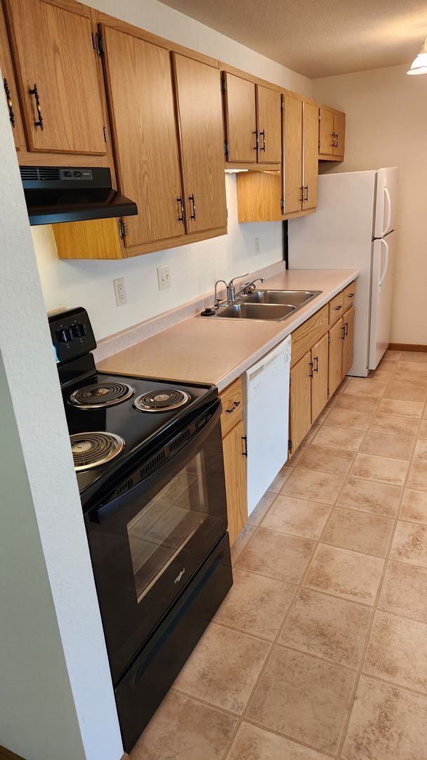 Photo - 612 W State St Unit 612 Apt#2