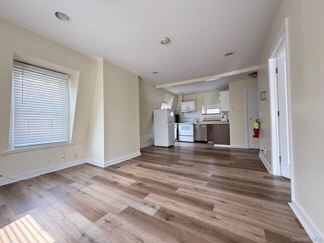 Photo - 904 South St Unidad 2