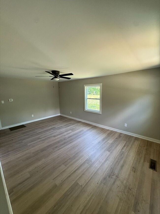 Photo - CHARMING 3 BEDROOM, 2 BATH HOME IN BIRMINGHAM!