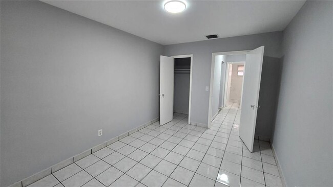 Photo - 1874 NE 161st St Unit 1874