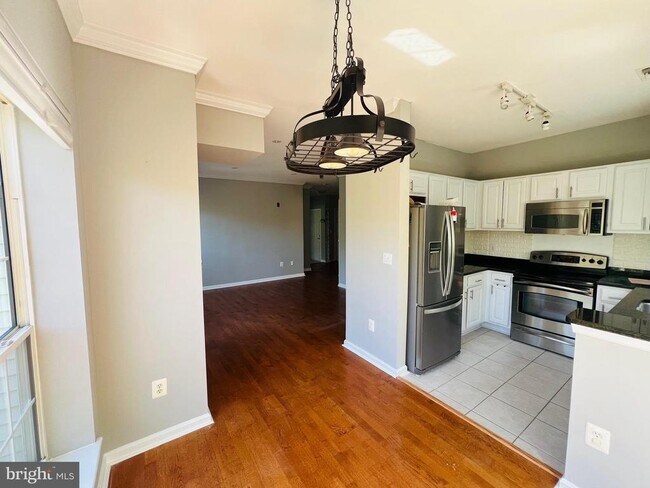 Photo - 4551 Strutfield Ln Unidad 4337