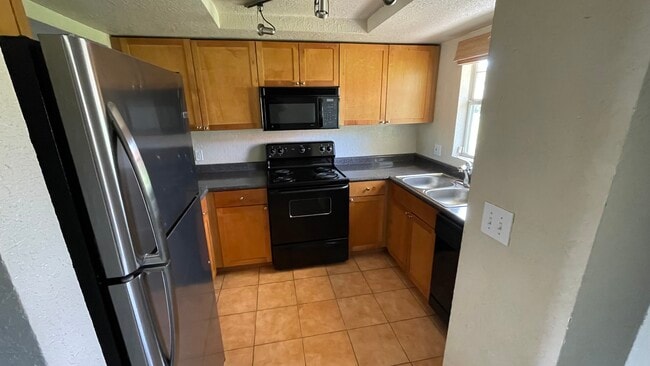 Photo - 768 E Michigan St Unidad #83 Rental