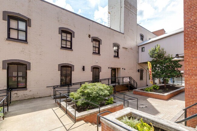 The Cameron Lofts