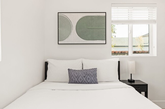 Photo - A 3 Bedroom apartment with ensuite bathrooms, common areas and a fully functional kitchen at 1736... Unit Single Room - 3