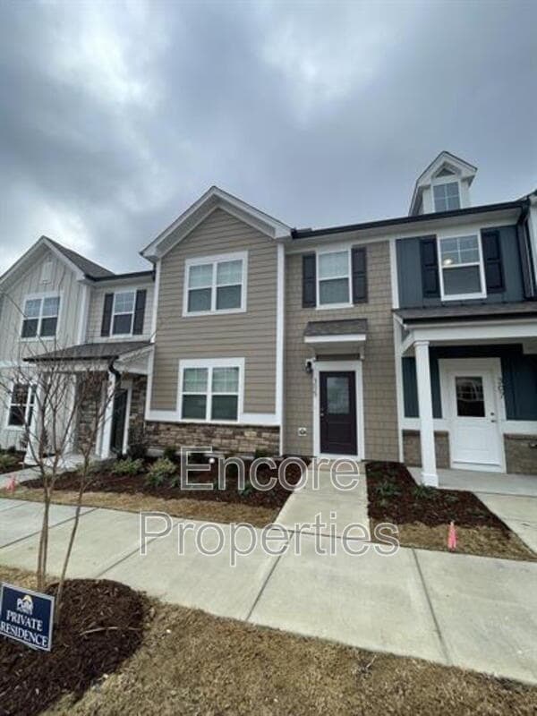 Building Photo - 305 Ribbon Rail St Rental