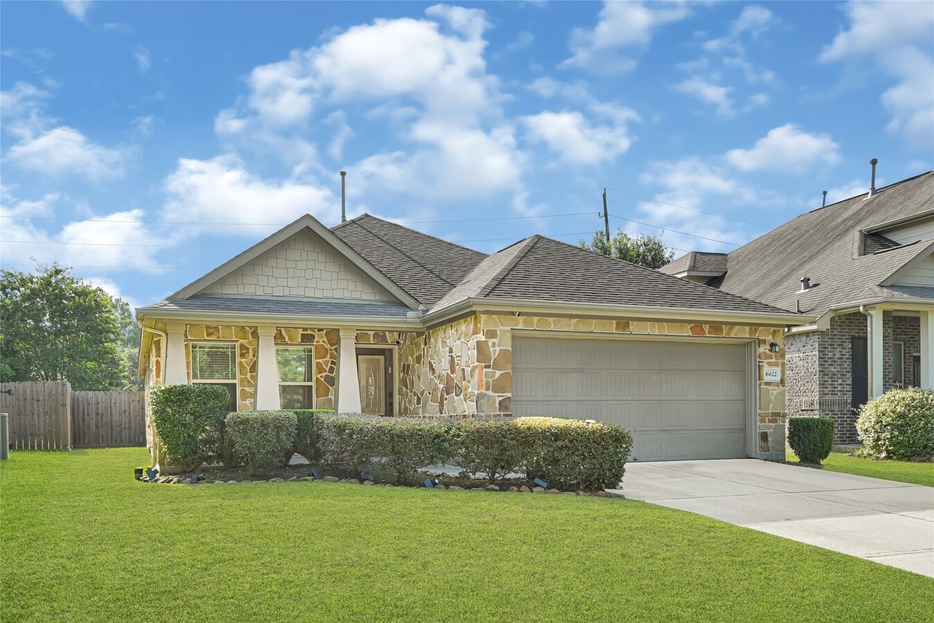 Photo - 16622 Lake Prince Ln